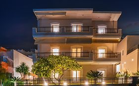 Vakakis-Me Apartments